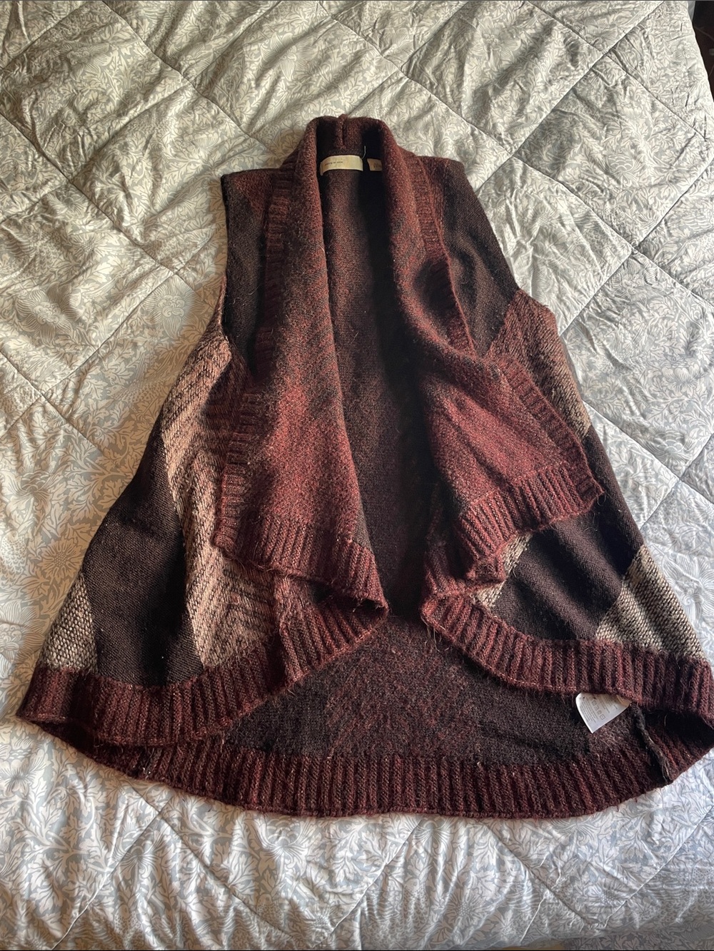 Open-Front Burgundy & Brown Knit Draped Cardigan Vest